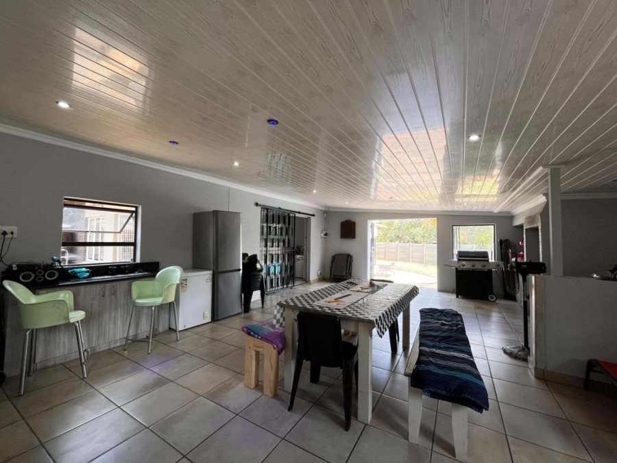 4 Bedroom Property for Sale in Protea Park North West